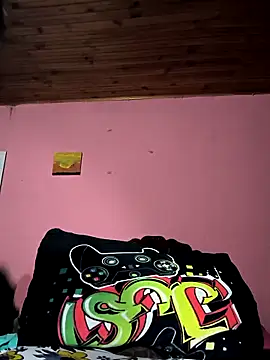 Yeka-Montes1 – Naživo XXX chat