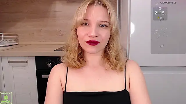 hottie_satan: онлайн-секс-чат
