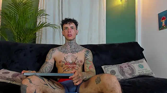 Aron_ford's Live XXX Chat