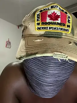 Czat XXX na żywo – BlackSovereign