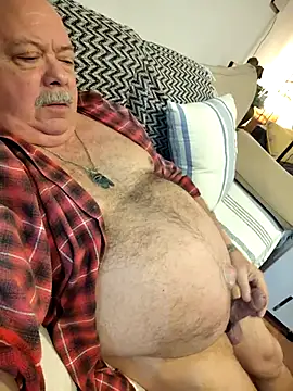 Show modela bylytom24 na web-kameri
