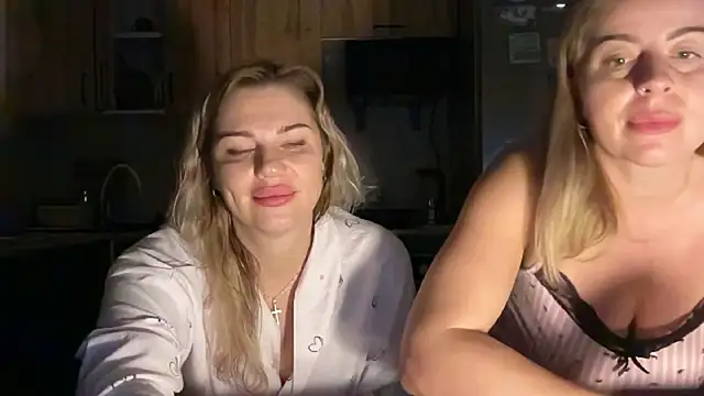 Chat XXX en directo de Moniraya