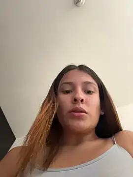 Talia_Bonet Adlı Modelin Canlı XXX Sohbeti