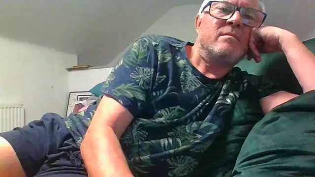 naughtygrandad1 Adlı Modelin Web Kamerası Şovu