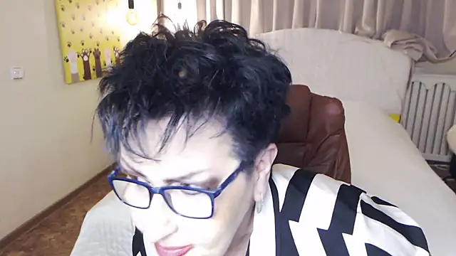 MasterLeila's Live XXX Chat