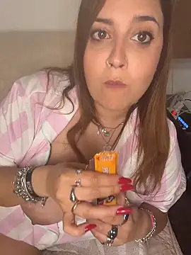 Novababy18 Chat XXX in diretta