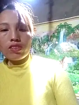 Gummiesu 网络视讯表演