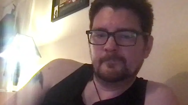 Missunderstood82 Show in webcam