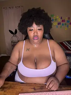 Chocolatebunnyxx96's Live XXX Chat