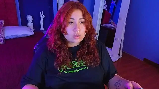 Chat +18 de littlee_red ao vivo