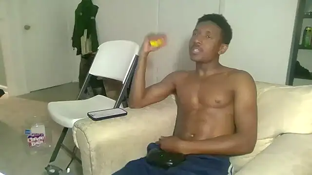 Iblackoracle élő XXX-chatje