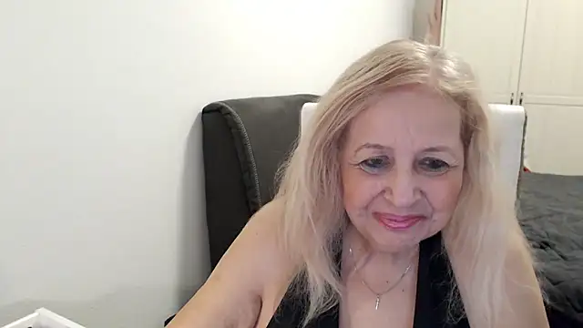 SusiLifeXXX Chat XXX live