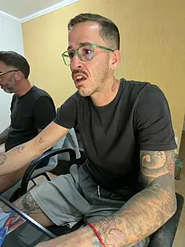 Chat XXX ao vivo de MeladoDiMel