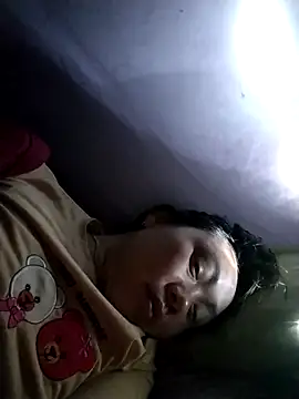 Chat +18 de Bella-222 ao vivo