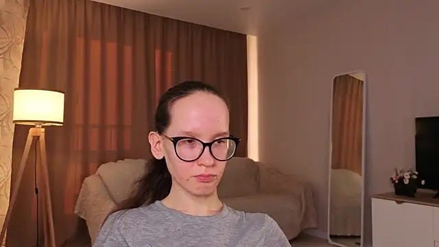 BettyBrowni élő XXX-chatje