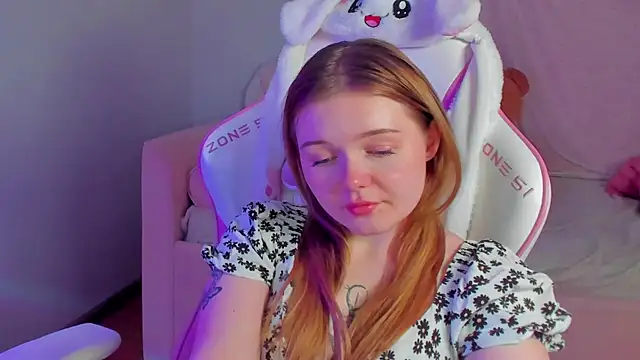 ElinaVale's Webcam Show