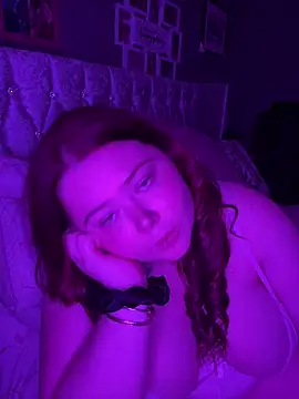 Stareyesash Show in webcam