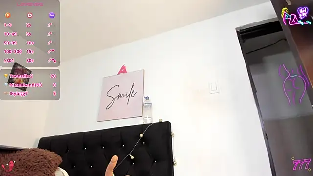 paulinagamee Show in webcam
