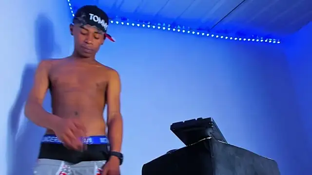 Show de webcam de yoendris_boy