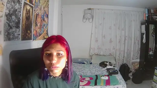 SAT--SU_U Adlı Modelin Canlı XXX Sohbeti