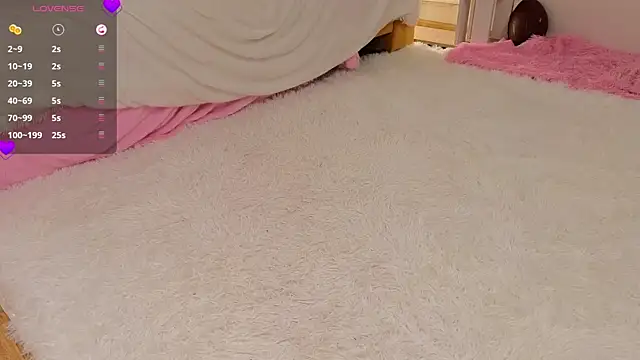 XXX chat uživo modela CarmaOlen
