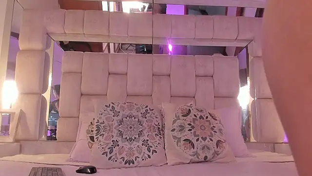 BelhaLawuo Adlı Modelin Canlı XXX Sohbeti