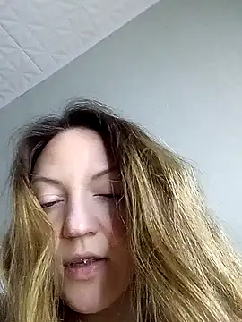 KattyLuuu Chat XXX in diretta