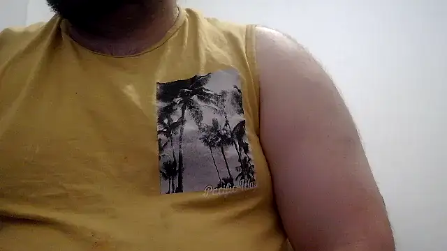 musculardaddybear89 élő XXX-chatje