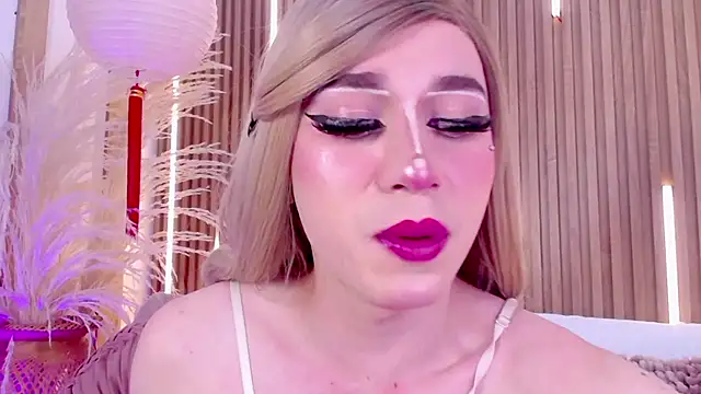 Tayzon_Foxxx's Webcam Show