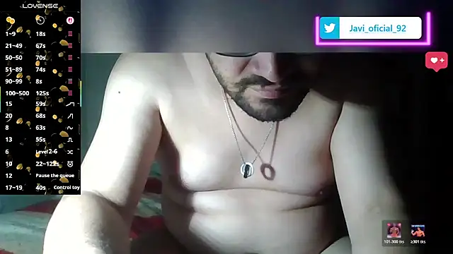 Javi_92 在線直播表演