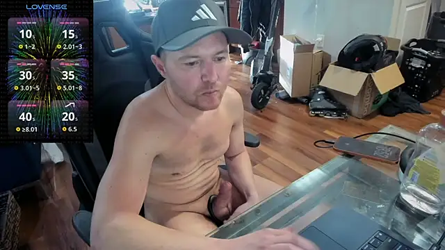 aaron_s_x Show in webcam