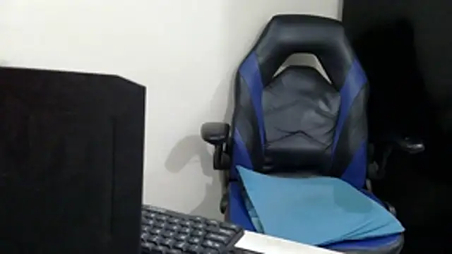 Darkkras Live XXX Chat