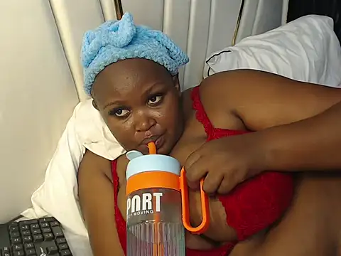 Brizzy_dee's Webcam Show
