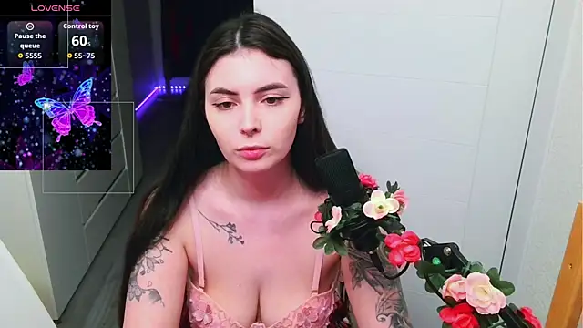 peachyness Adlı Modelin Canlı XXX Sohbeti