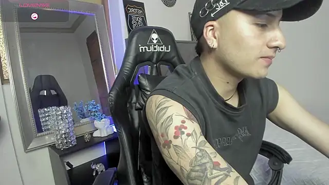 Dereck_Klain Webcam-Show