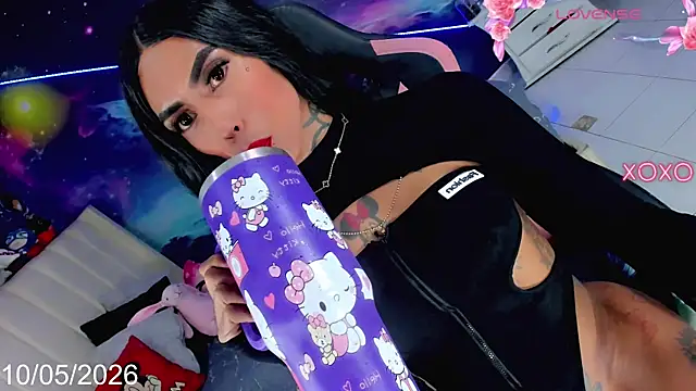 Chat XXX en directo de Nella_Dolls