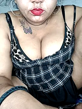 Delhi_Patola's Live XXX Chat