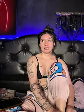 XXX chat uživo modela Sophie_LS