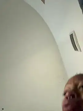 BonnyMolhadan Live XXX chat
