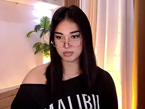 Show de webcam de magnificent_kitana