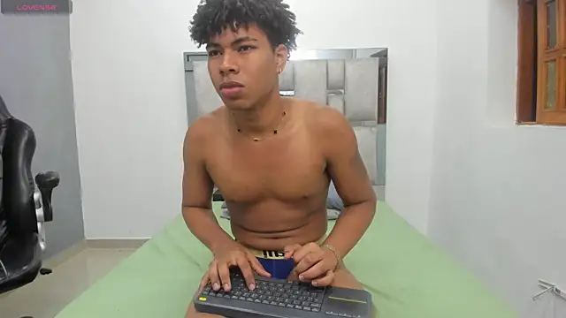 drew_ohnson's Live XXX Chat