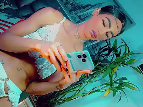 Chat +18 de isabellagirsx ao vivo