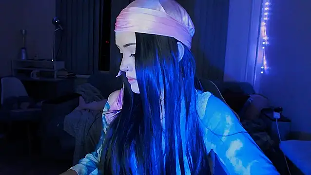 cutefrendlyuser live XXX chat