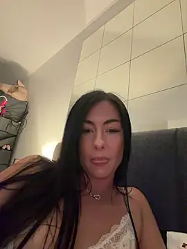 Chat +18 de CherryVenomm ao vivo