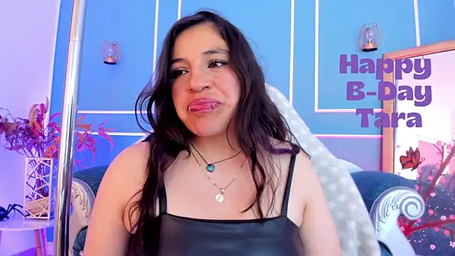 Chat XXX ao vivo de TaraTaylorr