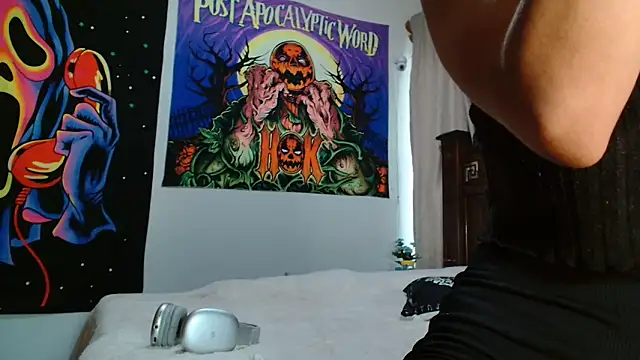 Chat +18 de MINI_Petite ao vivo