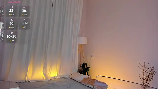 SophiAiriChan webcam show