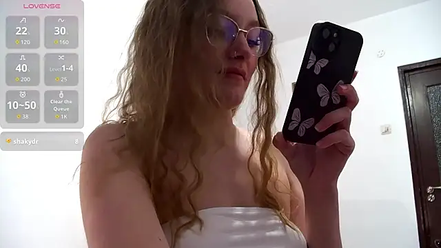 Chat +18 de LeilaBie ao vivo
