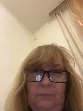 Irina2909@xh – Naživo XXX chat