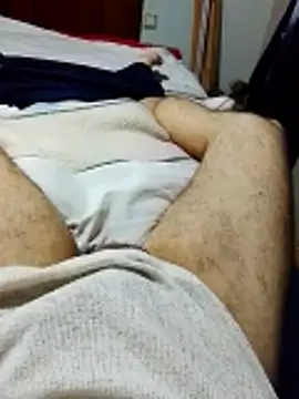 juliatoo Pertunjukan Webcam